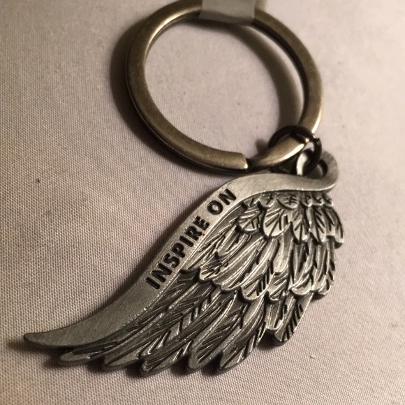 Inspire On You Can Do It Bird Wing keychain - Picture 2 of 3